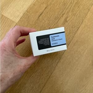 Is this two products in one listing? - no